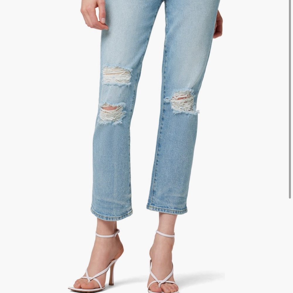 Joe's Jeans Lara Ripped Ankle Jeans (like new)